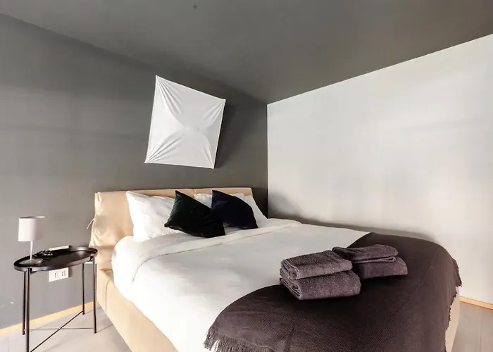 Design Spacious Loft In Navigli - Hosted By Sweetstay